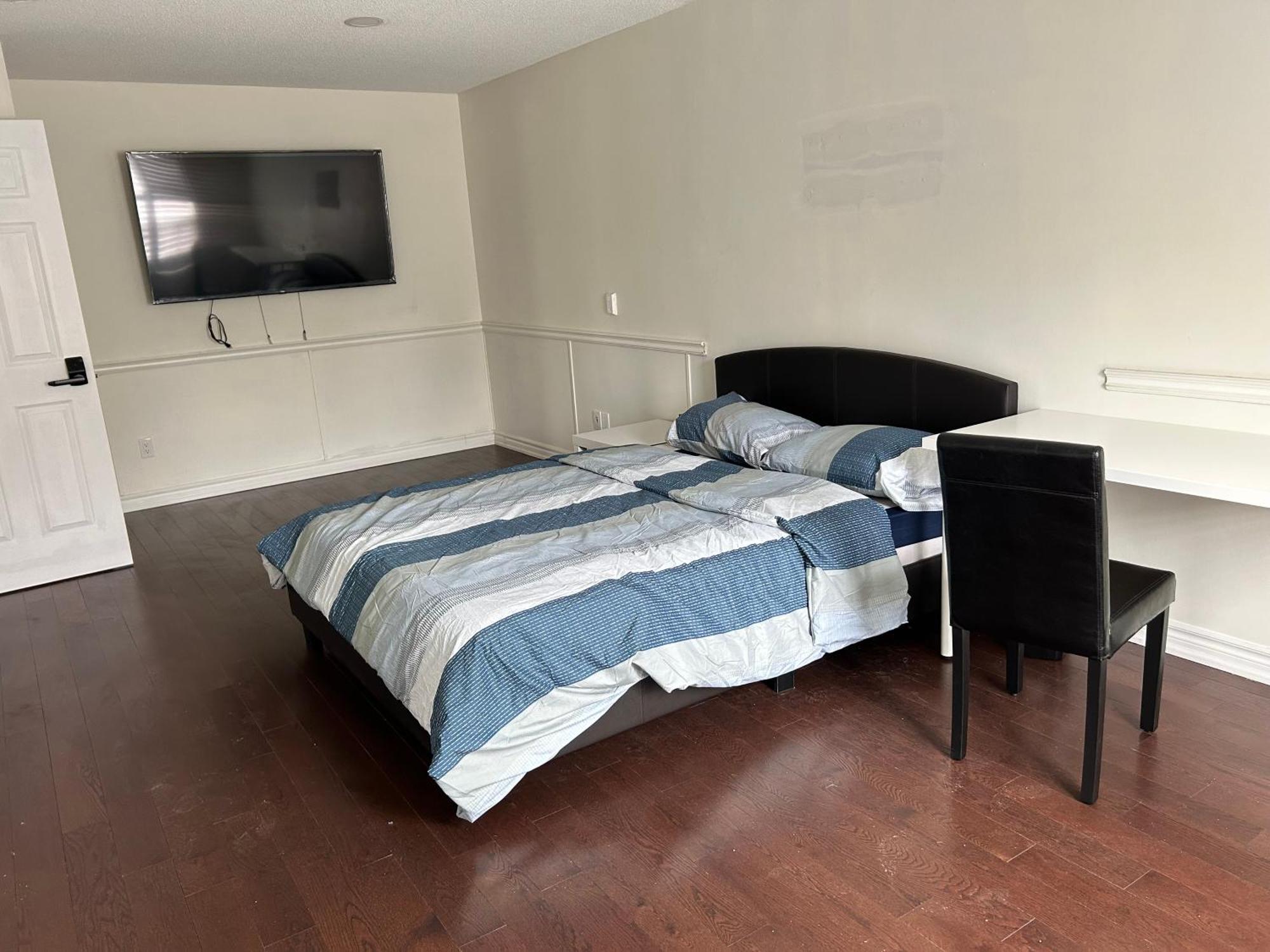 Kenhouse Hotel Toronto Bagian luar foto